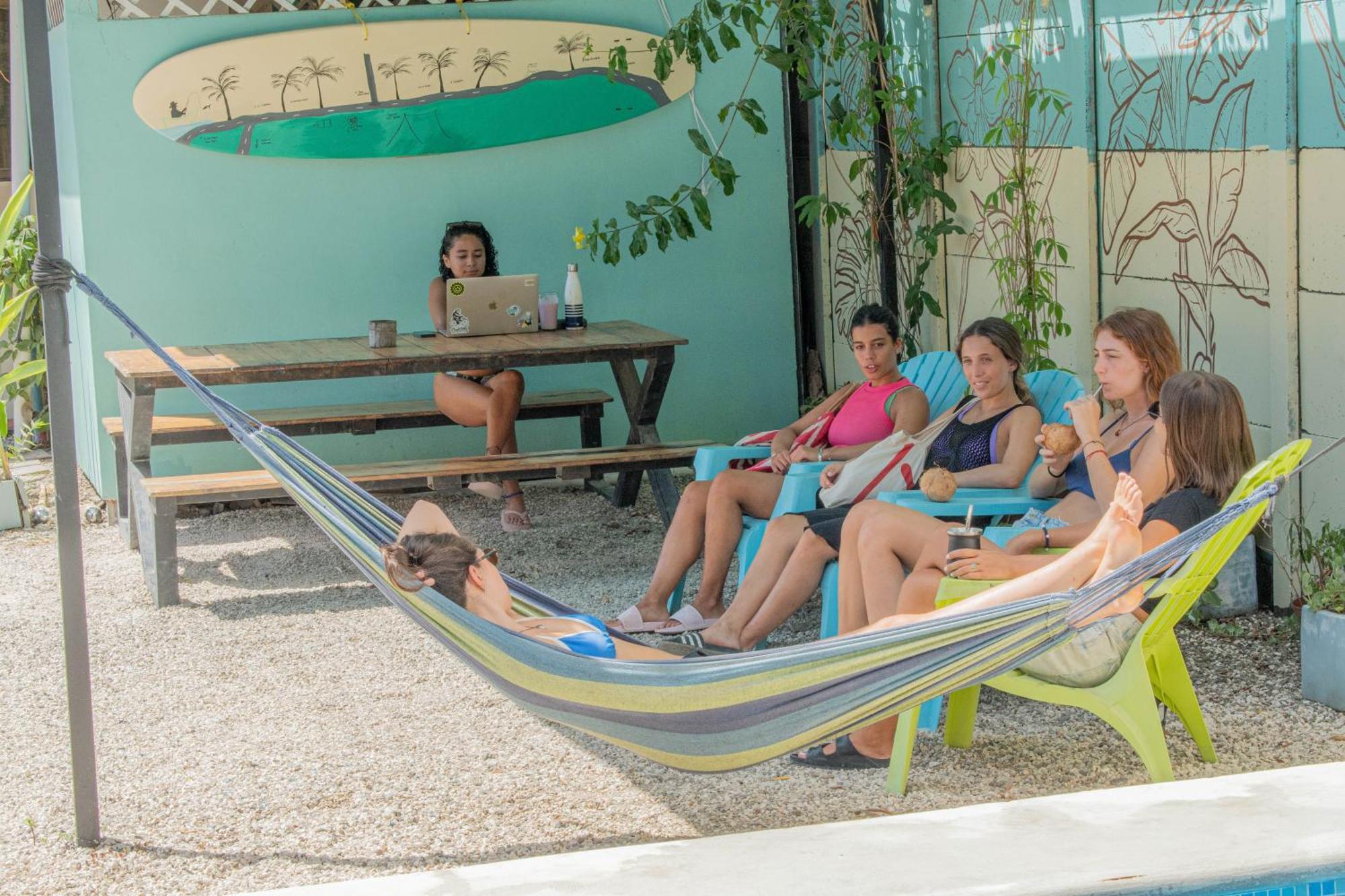 Habitat Surf Glamp Hotel Playa Santa Teresa  Exterior photo
